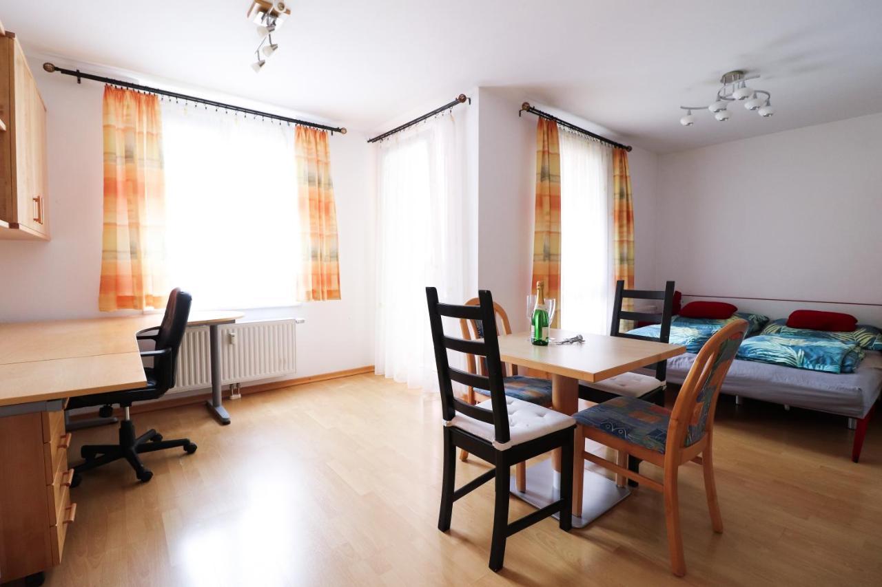Cozynite Premium Apartment Schoenbrunn 2 Wenen Buitenkant foto